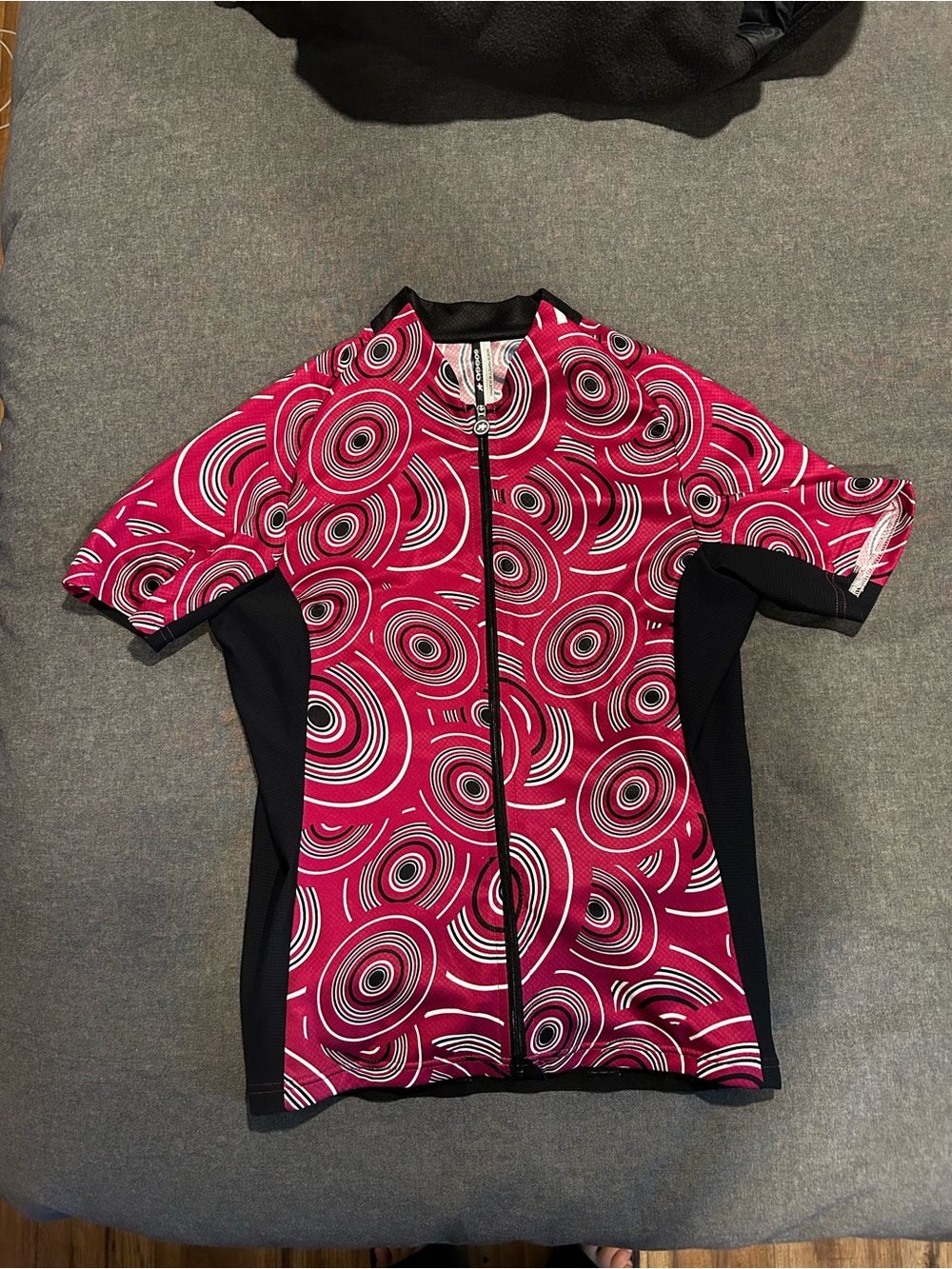 Assos Magenta and Black Graphic Zip Cycling Top